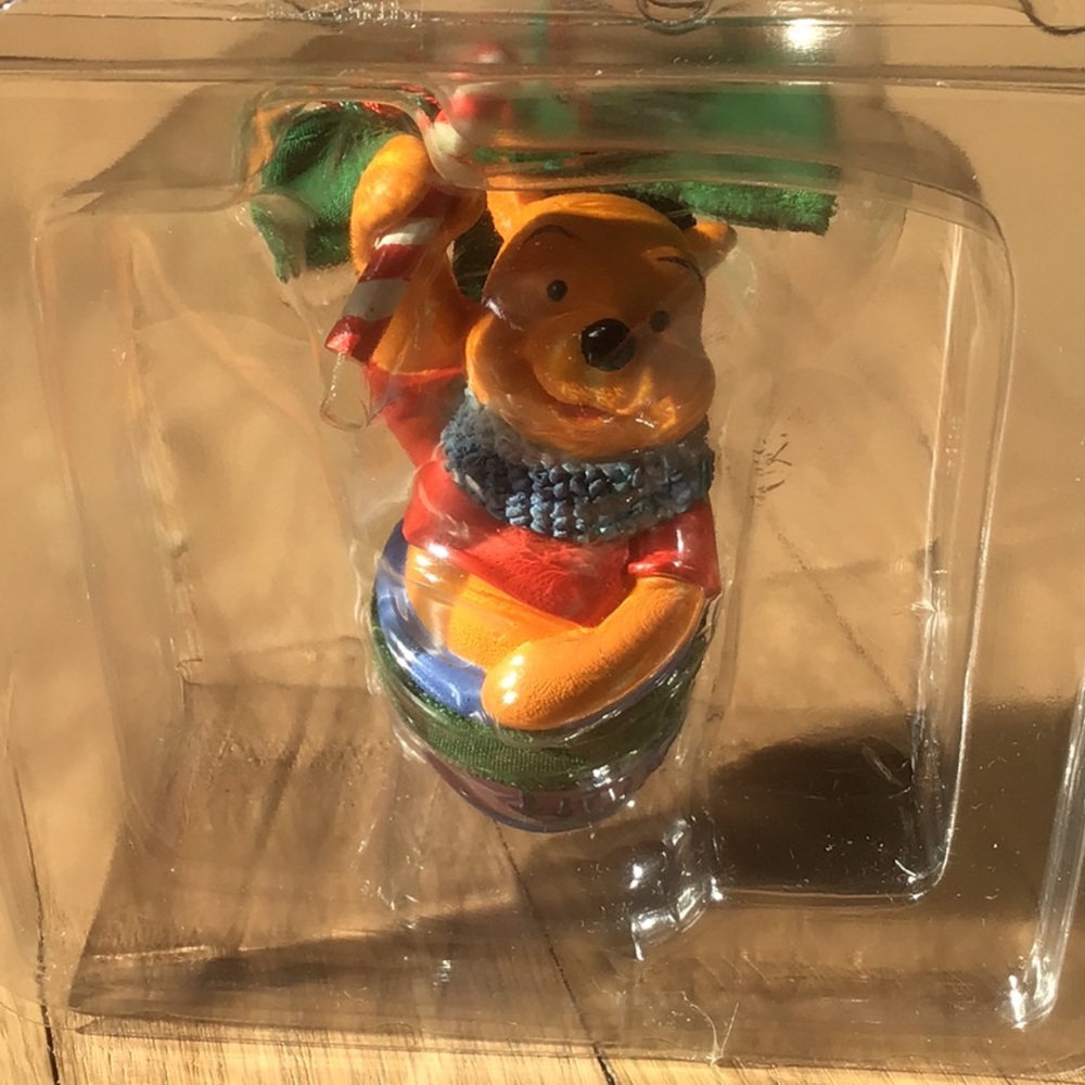 1995 The Disney Store Winnie Pooh Christmas ornament. New in box.
